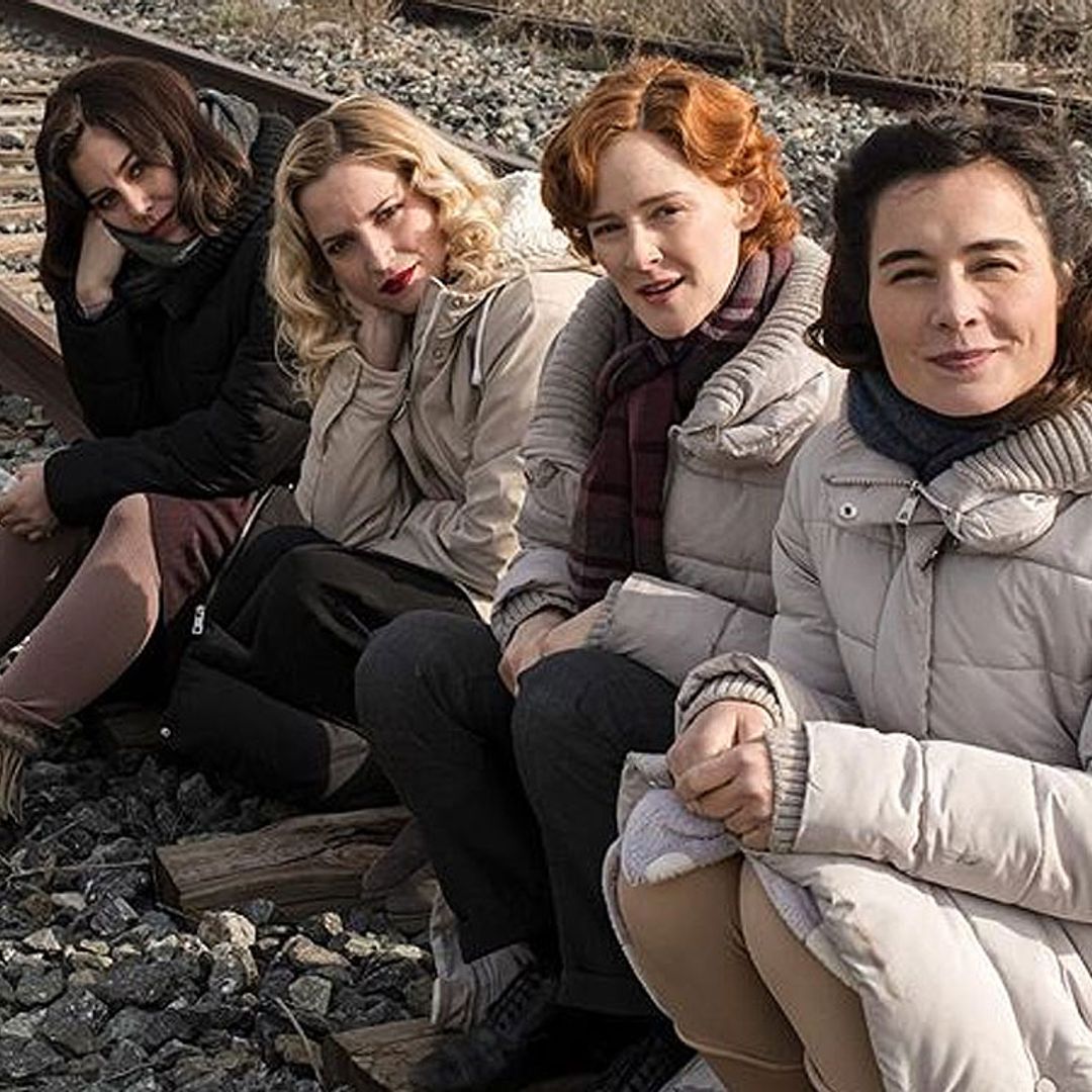 Las imágenes del reencuentro de las 'chicas del cable' en la quinta y última temporada de la serie