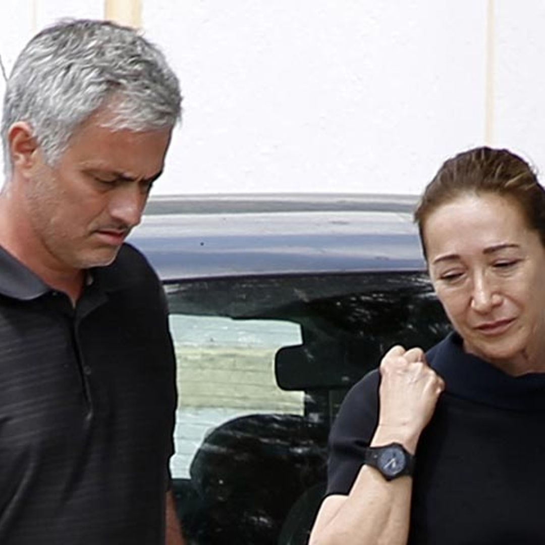 El entrenador José Mourinho, destrozado por la muerte de su padre