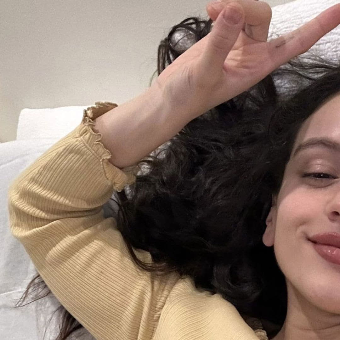 Rosalía celebra eufórica su 'Motogrammy' desde la cama