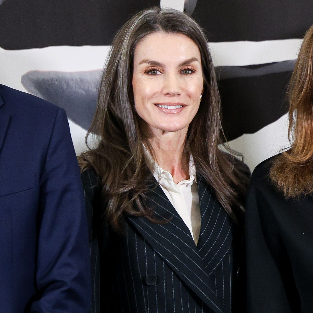 El reencuentro de la reina Letizia con su excuñado, Jaime de Marichalar, en unos premios de periodismo