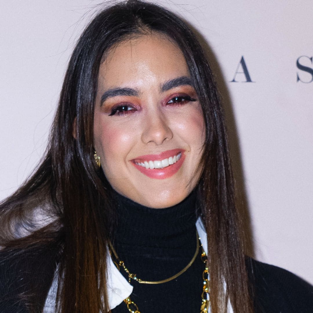 Sharon Fonseca y Claudia Álvarez se alistan con sus hijos para las travesuras de los elfos