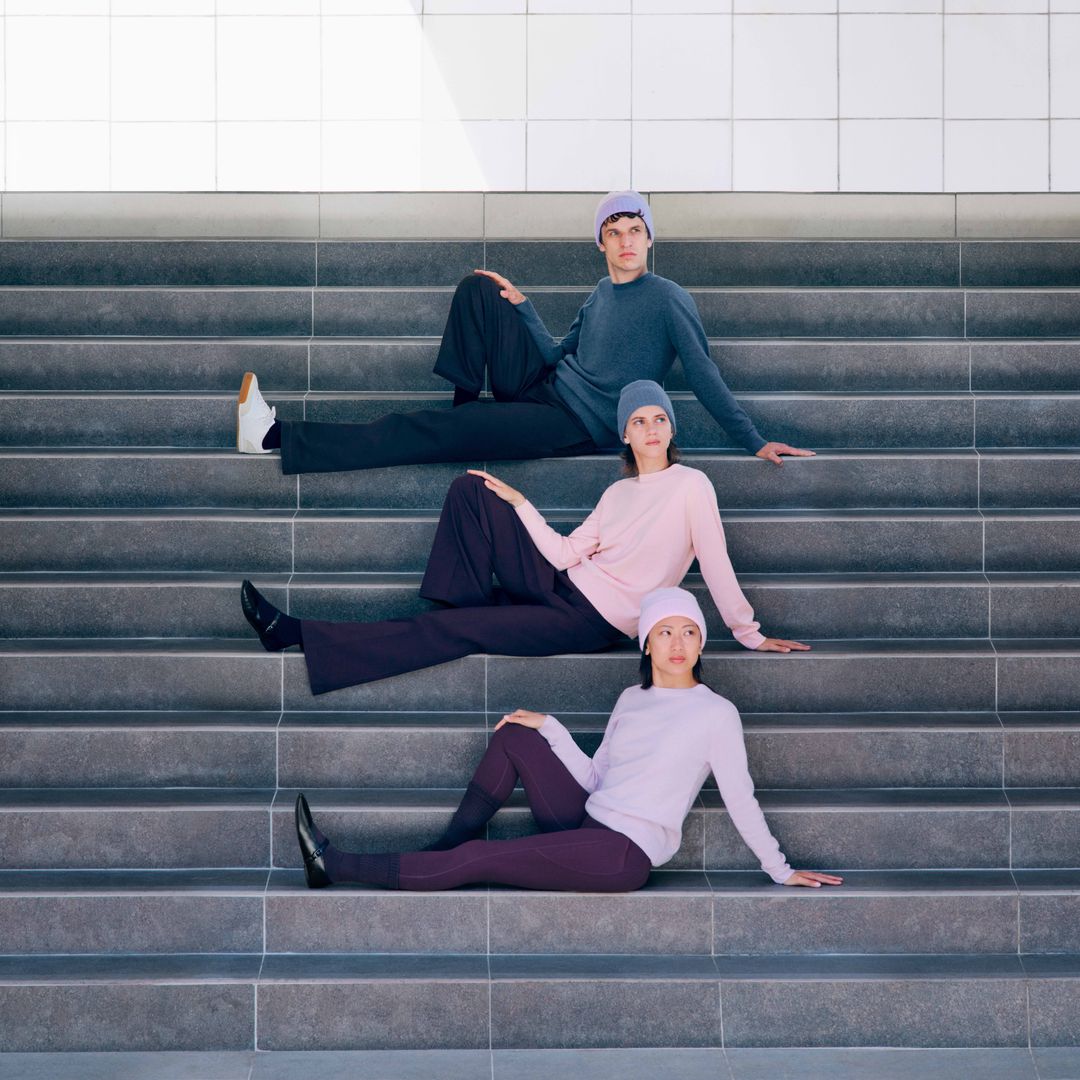 Guía definitiva de 'cashmere': cómo elegir, cuidar y combinar tus jerséis este otoño 2025