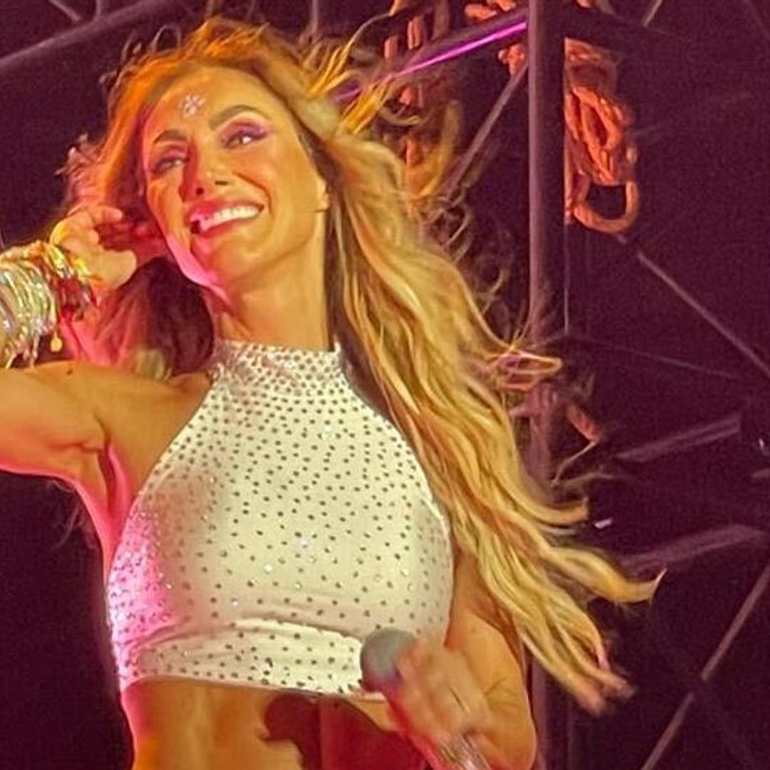 A días de haber arrancado la gira con RBD, Anahí sigue sin poder escuchar