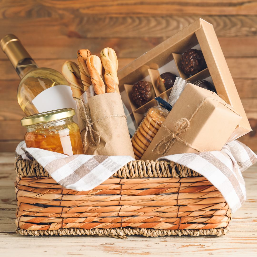 Los mejores regalos gastro para el Día del Padre: ibéricos, quesos, aceites, dulces o destilados