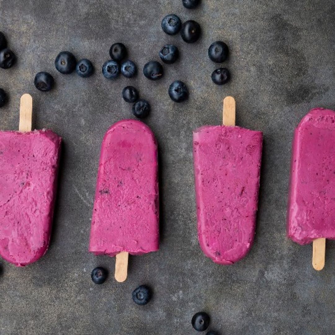 Helado de gelatina de arándanos