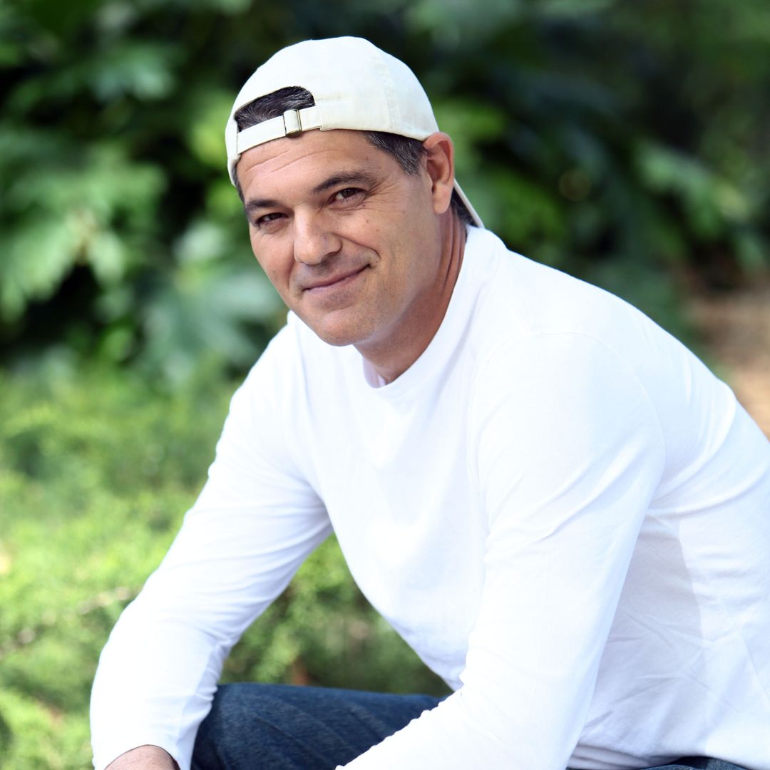 Primeras palabras de Frank Cuesta tras su boda con Paloma Ramón en Tailandia: "Ella estaba espectacular y yo parecía el Chavo del 8"