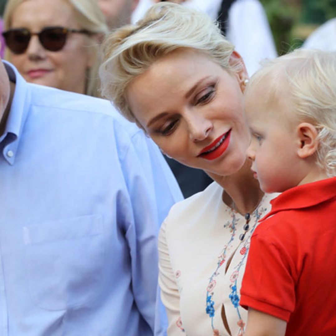 ¡Día de picnic! Charlene de Mónaco se derrite con su hijo, el príncipe Jacques