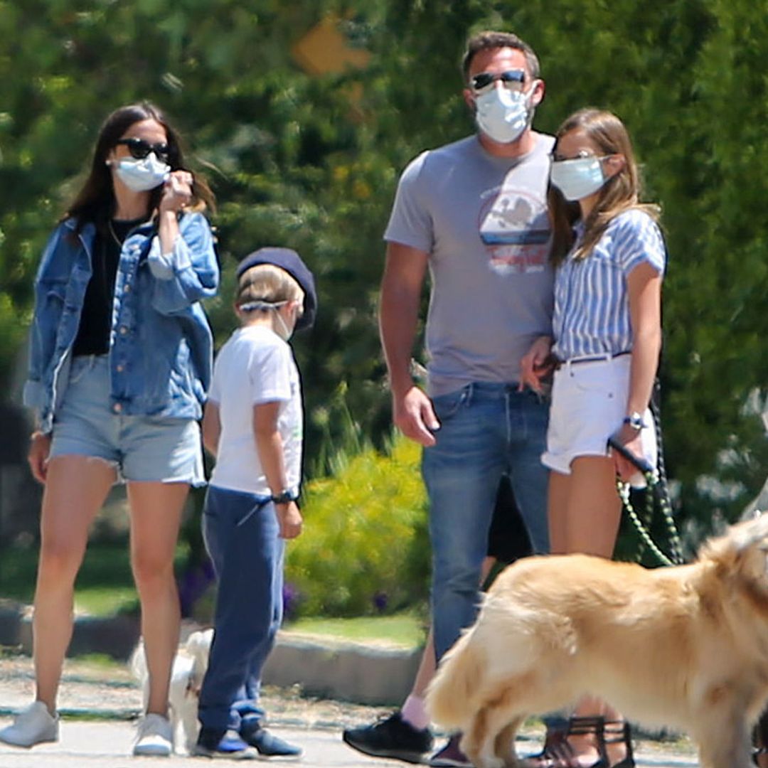 Primeras imágenes de Ana de Armas con los hijos de Ben Affleck en un animado paseo familiar