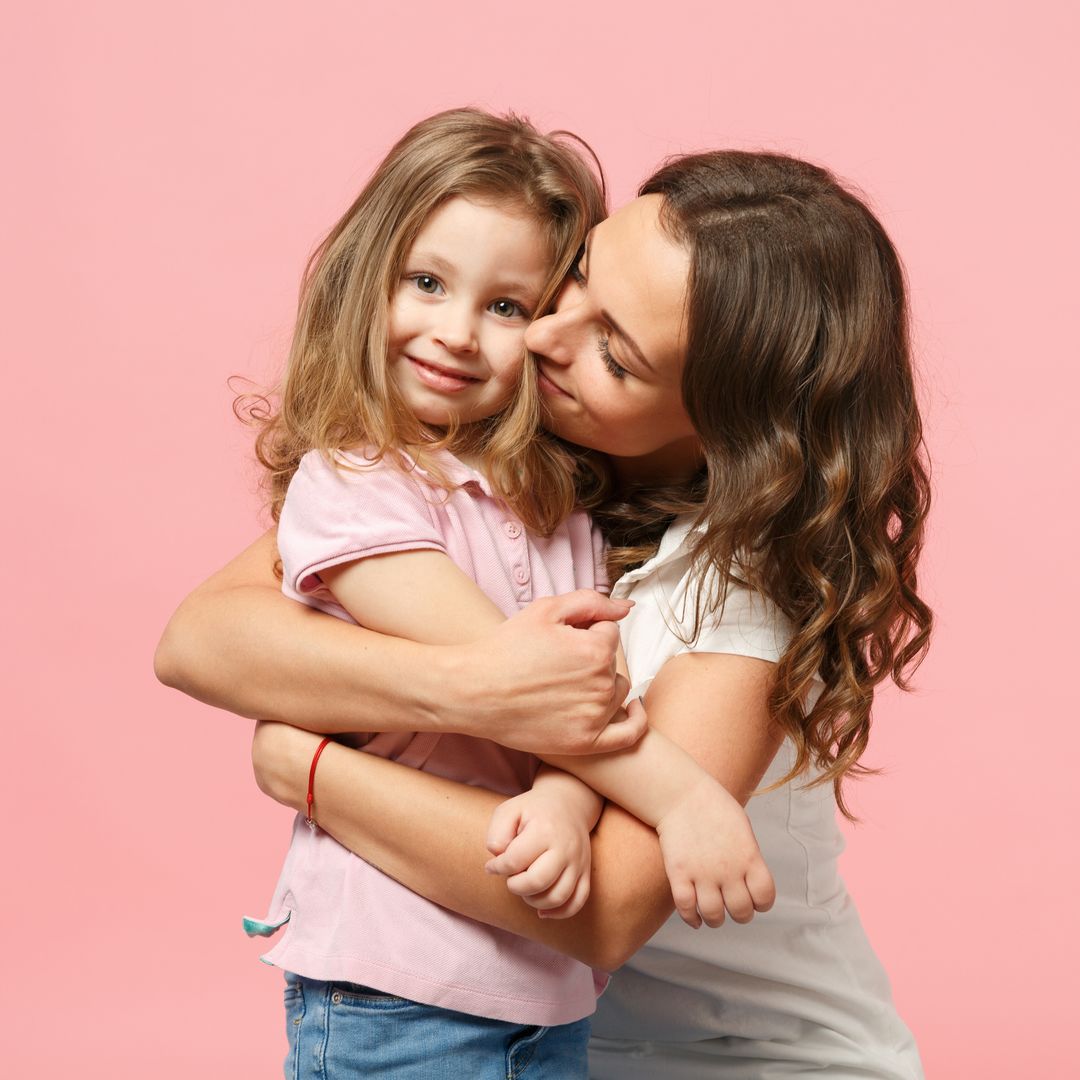 Mujeres y madres sin juicios ni culpas, ¿es posible? Lucía Ruz tiene la respuesta