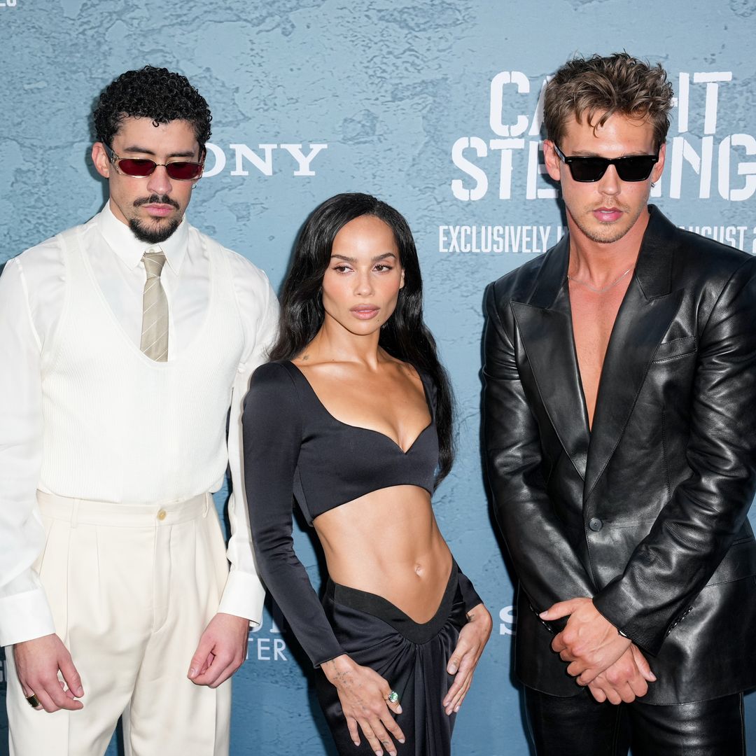 Bad Bunny, Zoë Kravitz y Austin Butler derrochan estilo en la premier de 'Caught Stealing'