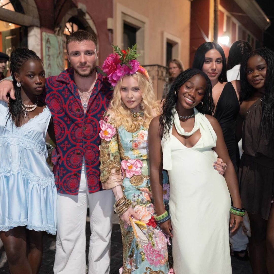 Madonna celebra su cumpleaños en Grecia y rodeada del amor de sus hijos
