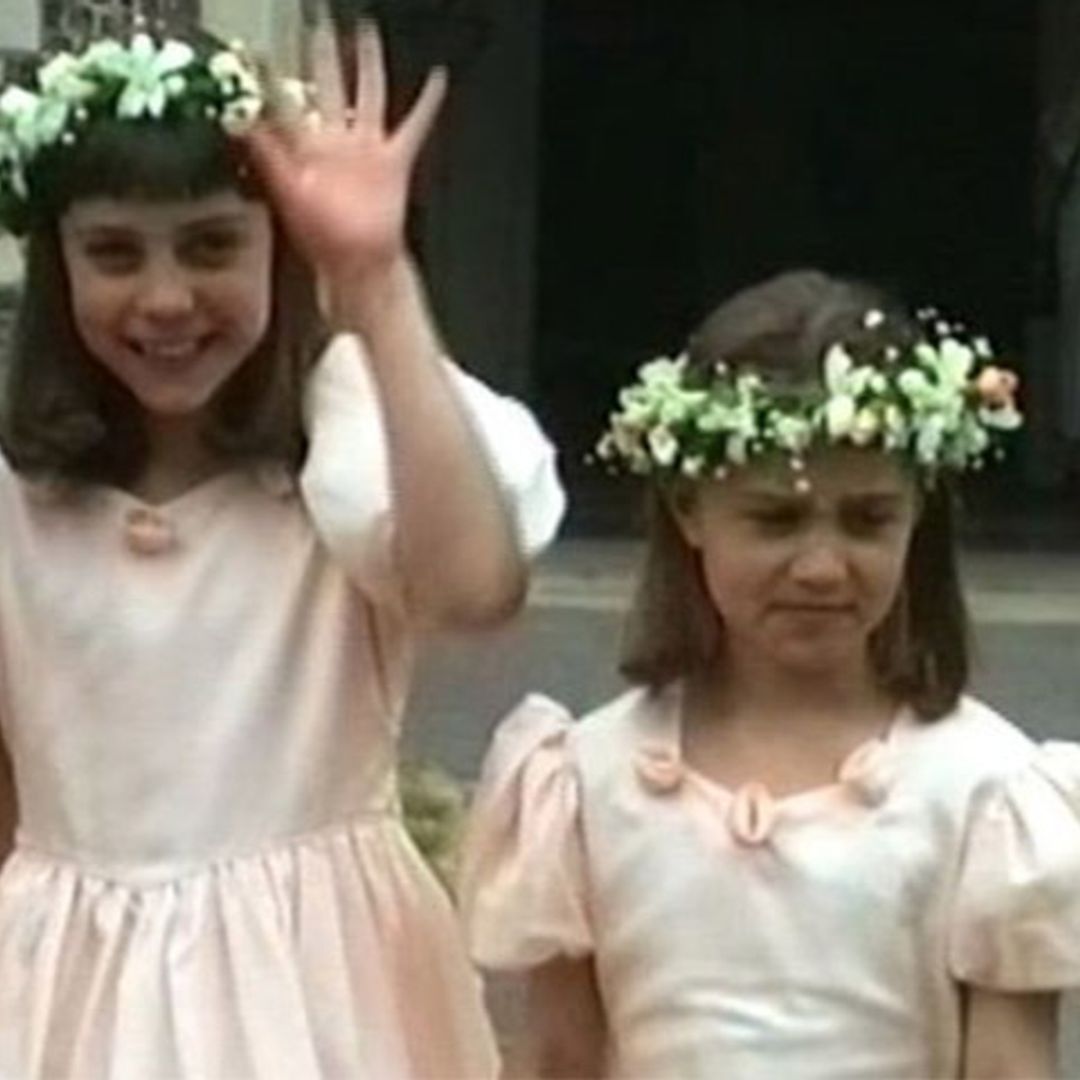 ¿Reconoces a estas dos damitas de honor de sonrisa angelical?