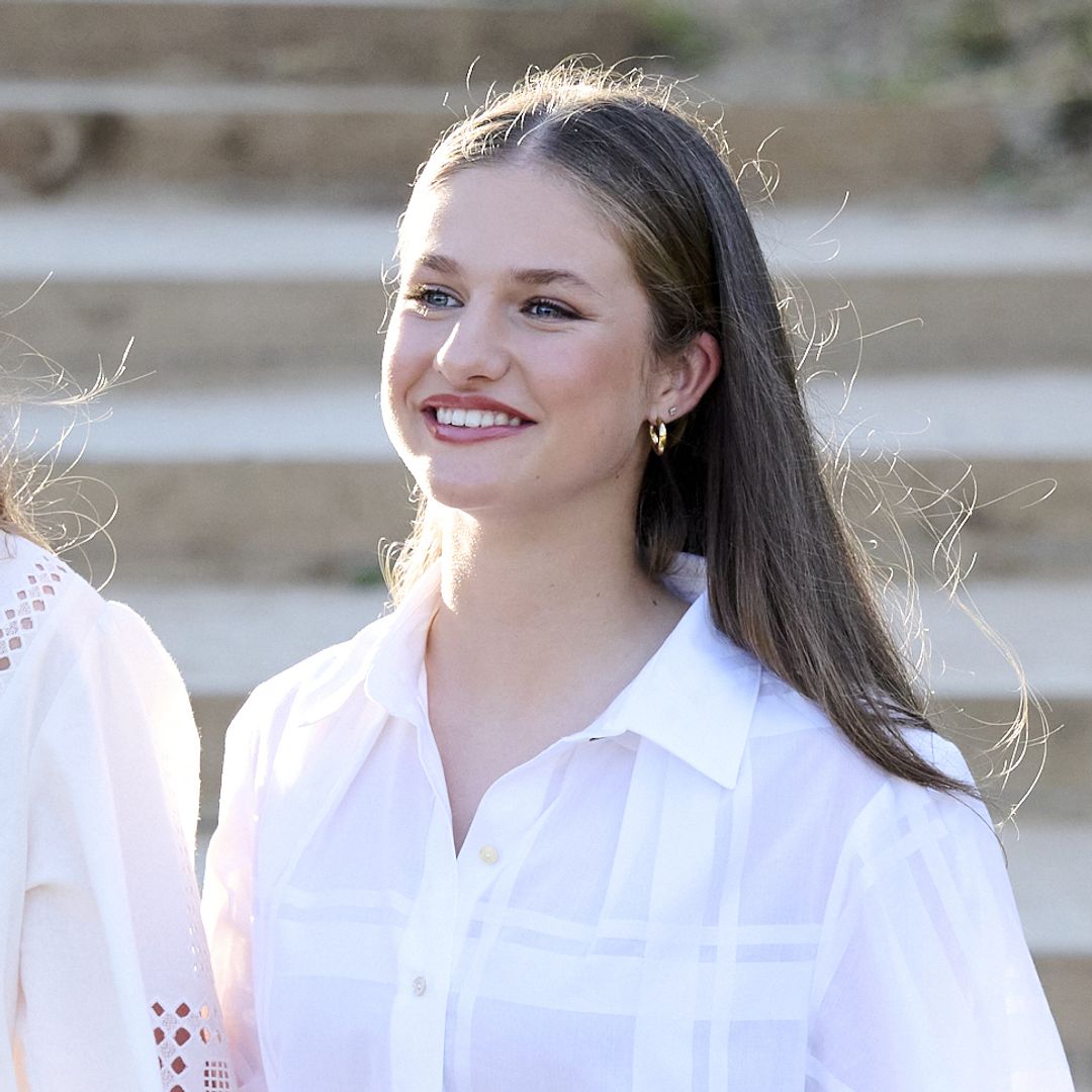 Localizadas las alpargatas 'made in Spain' de la princesa Leonor y la infanta Sofía