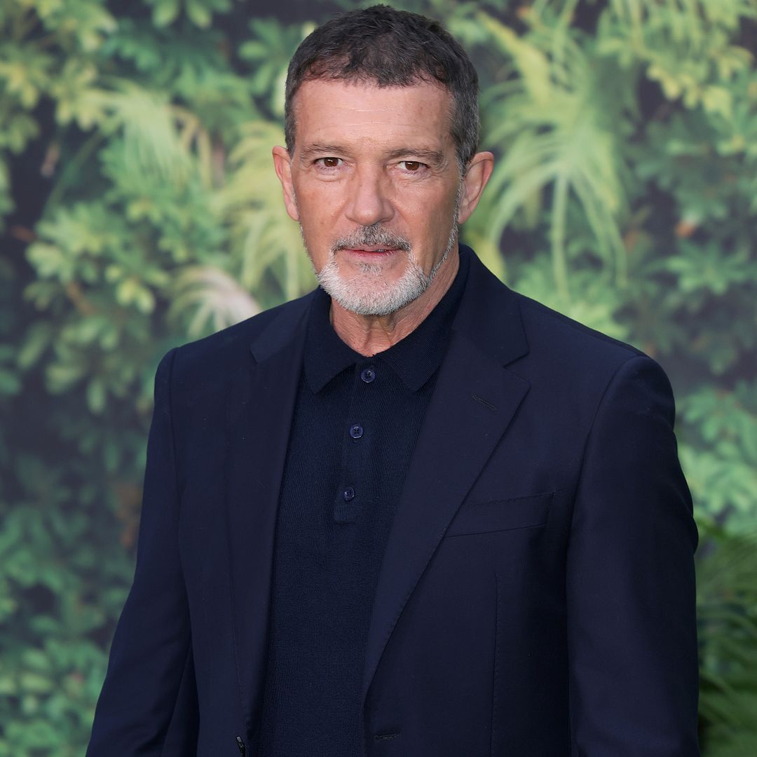 Antonio Banderas nos habla de su emoción ante la boda de su hija: "Con los nervios lógicos"