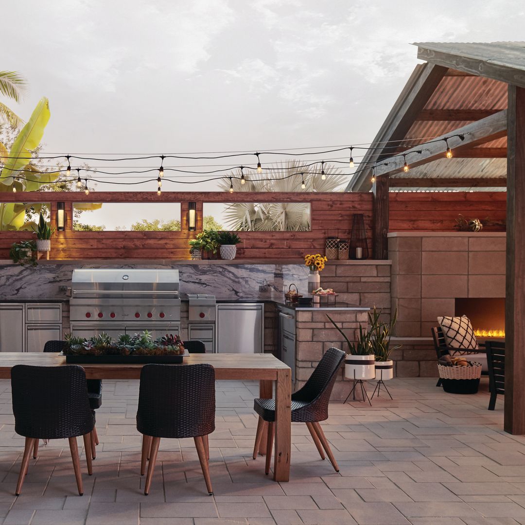 Adiós a la barbacoa: la nueva tendencia que arrasa en jardines y terrazas este verano 2025