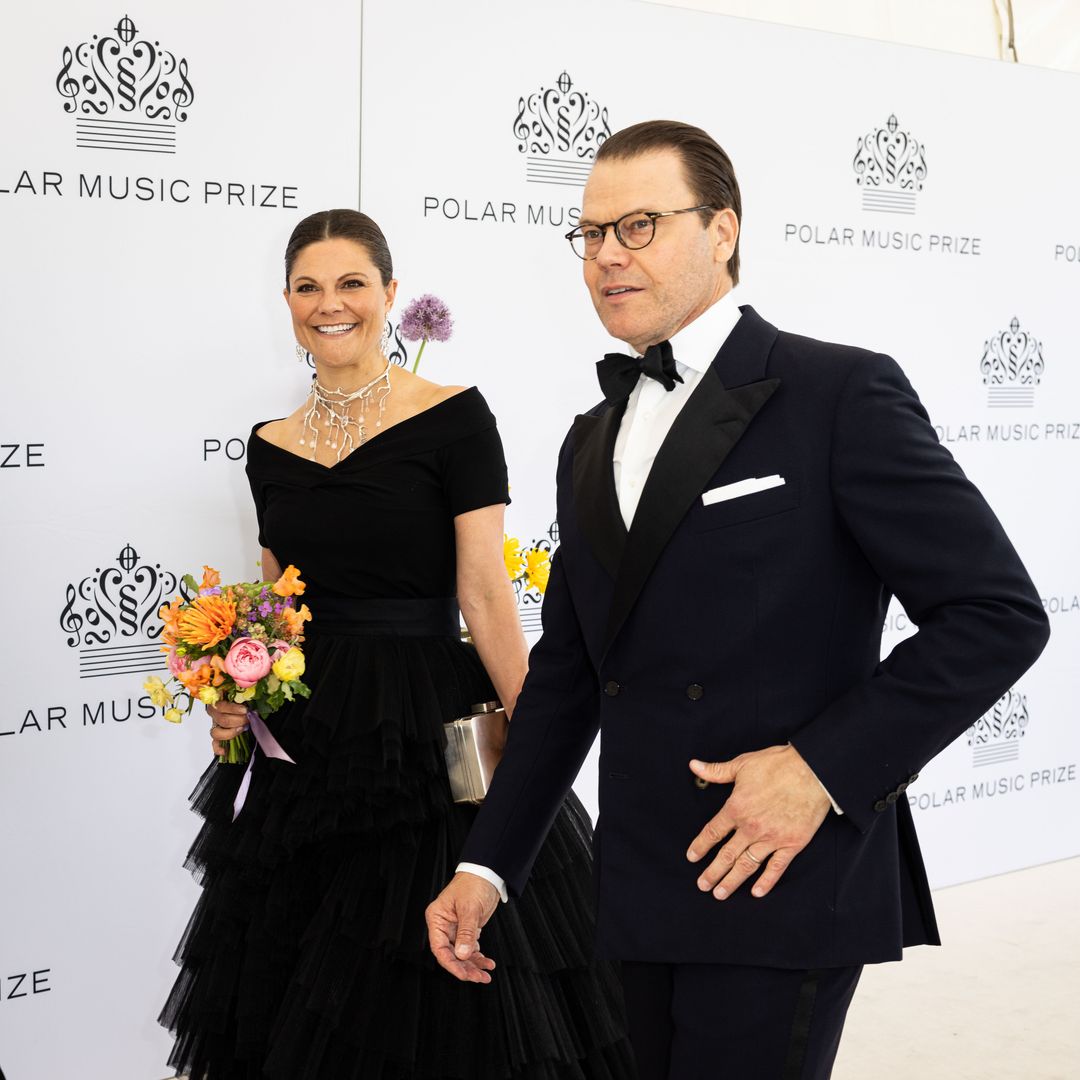 Victoria de Suecia impresiona en el Polar Music Prize con su look Bardot y una gargantilla inspirada en un jardín secreto