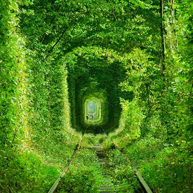 Ucrania tunel amor