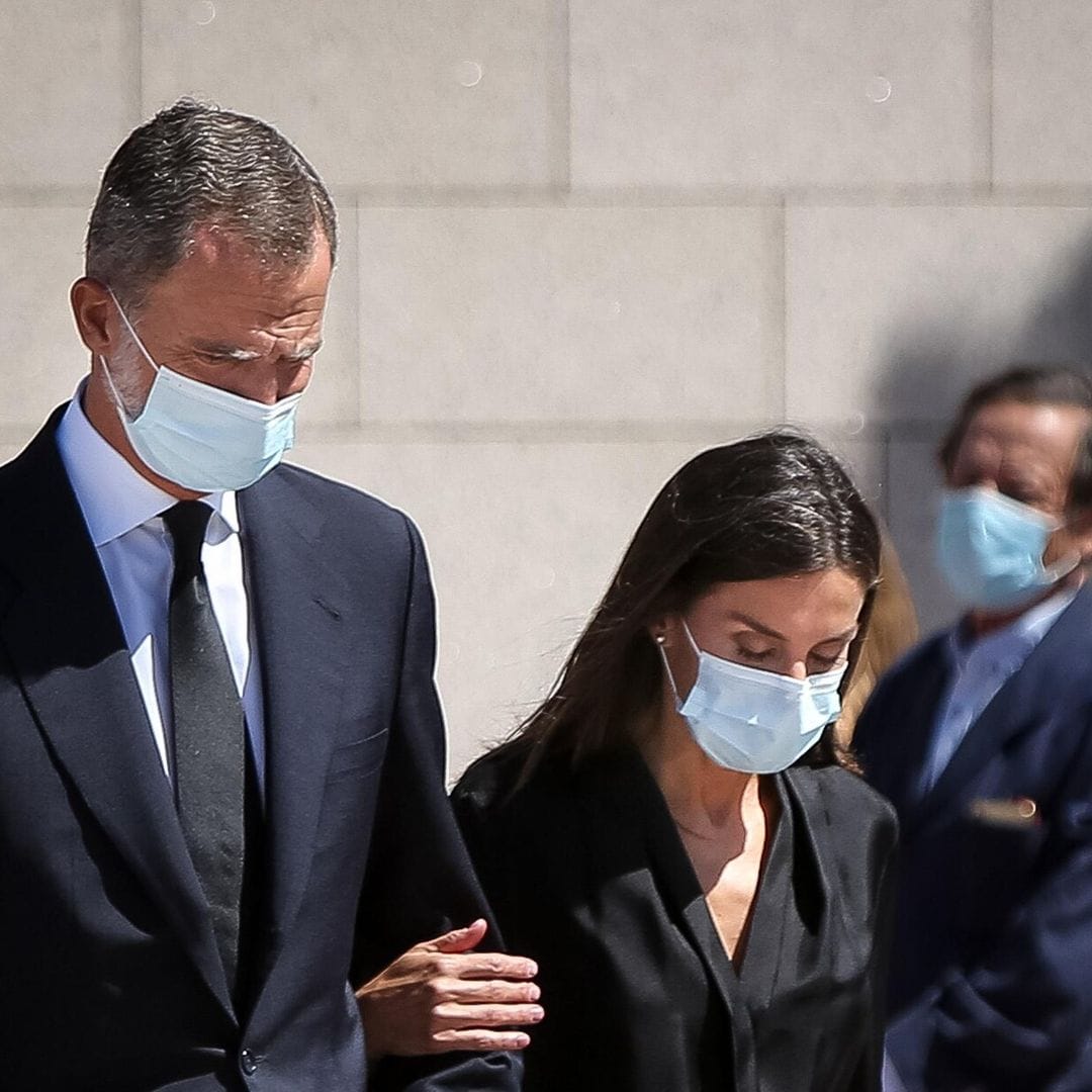 El rey Felipe VI está en cuarentena, luego de convivir con una persona positiva a COVID-19