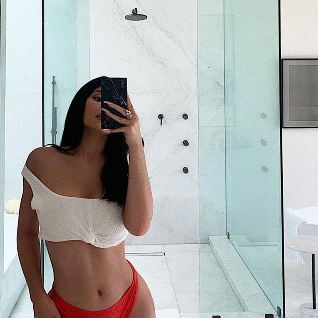 ¿Por qué se ha hecho viral la ducha de Kylie Jenner?