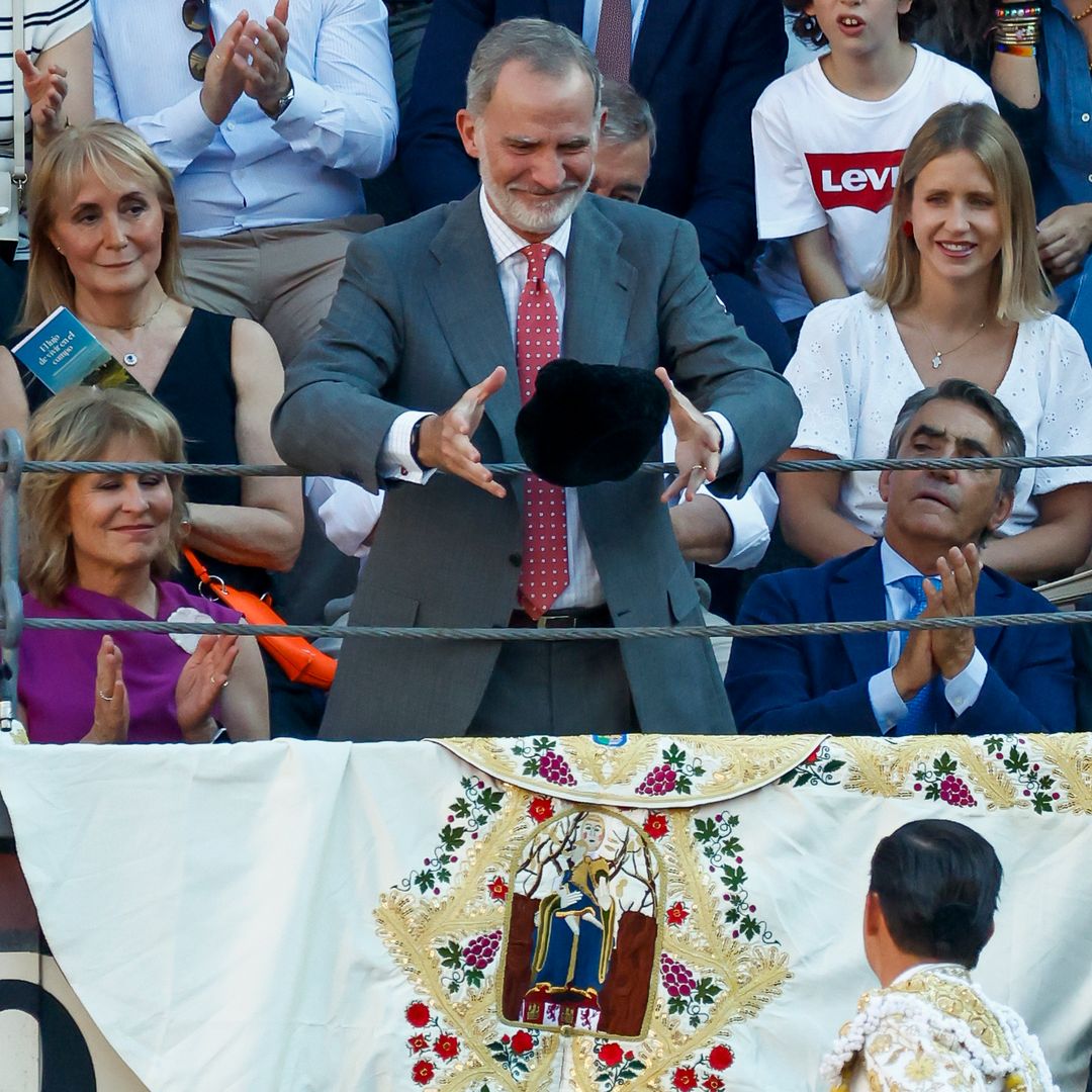 El regreso más esperado de Roca Rey en Las Ventas, con el rey Felipe y la infanta Elena como testigos de excepción: todas las fotos