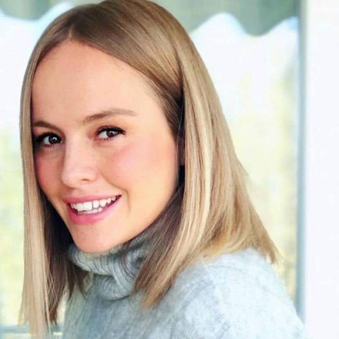 Esmeralda Moya presume de curvas premamá en el segundo trimestre de embarazo