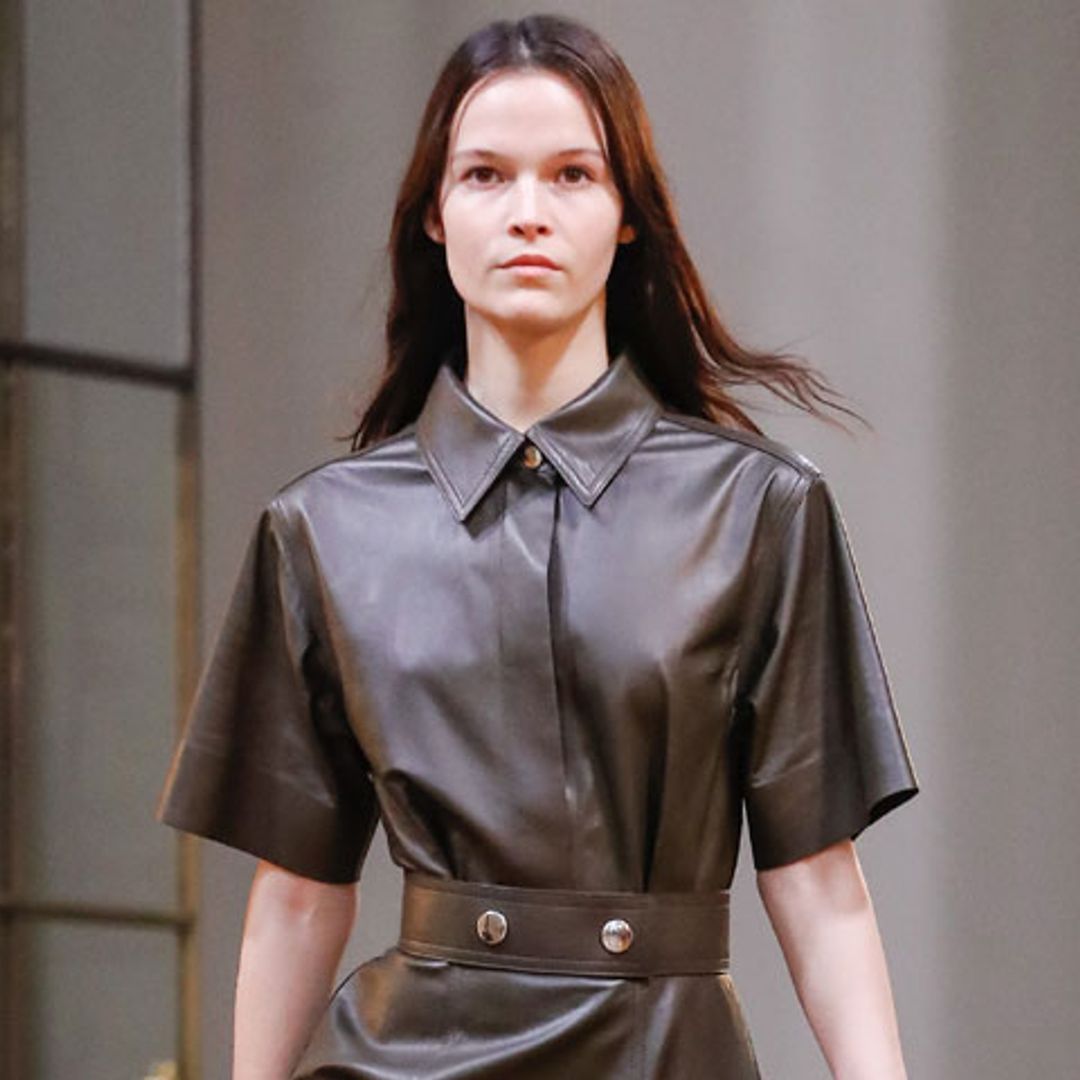 Cómo llevar la silueta 'oversize' de la nueva colección de Victoria Beckham