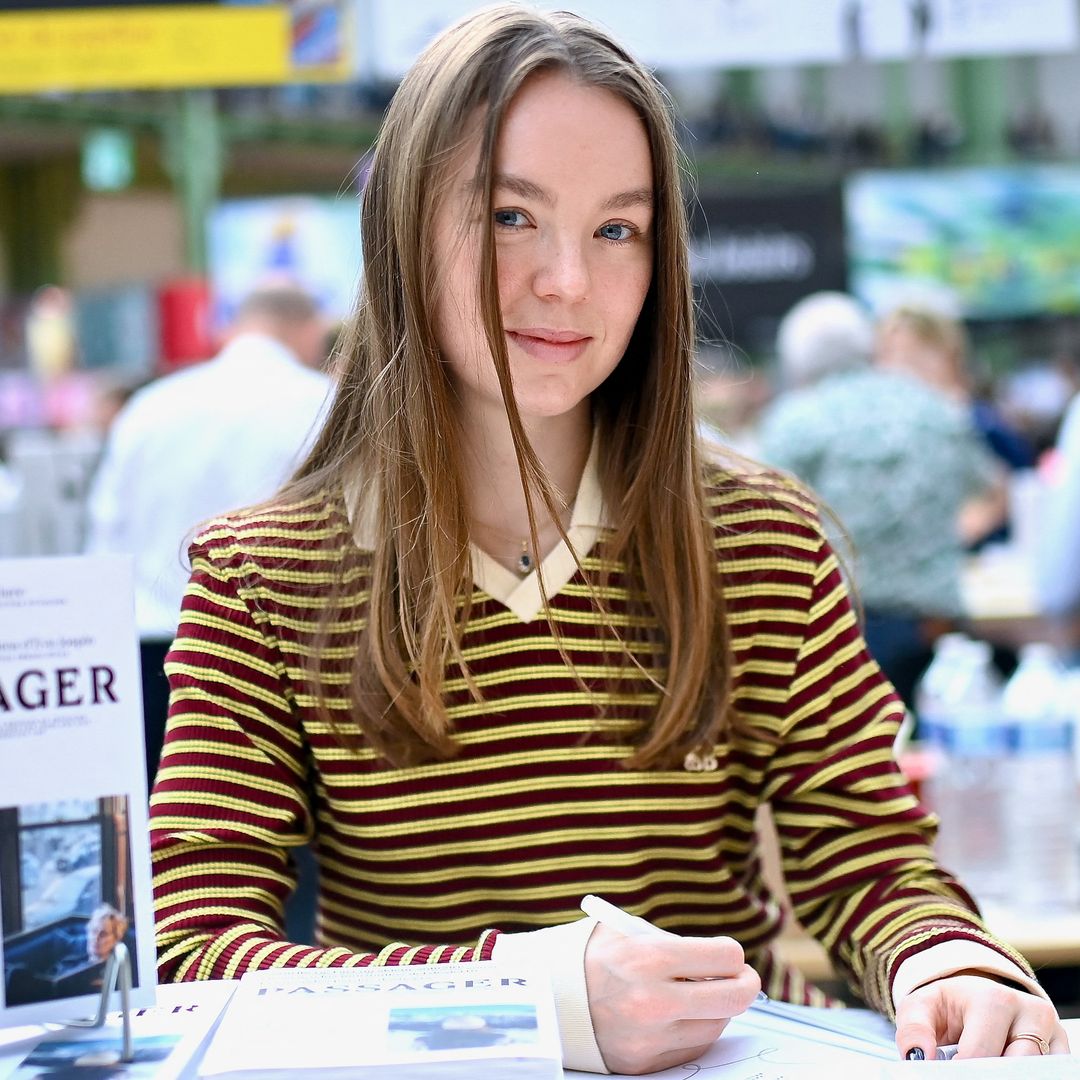 Alexandra de Hannover debuta como escritora por todo lo alto en París tras los pasos de su hermana Carlota Casiraghi
