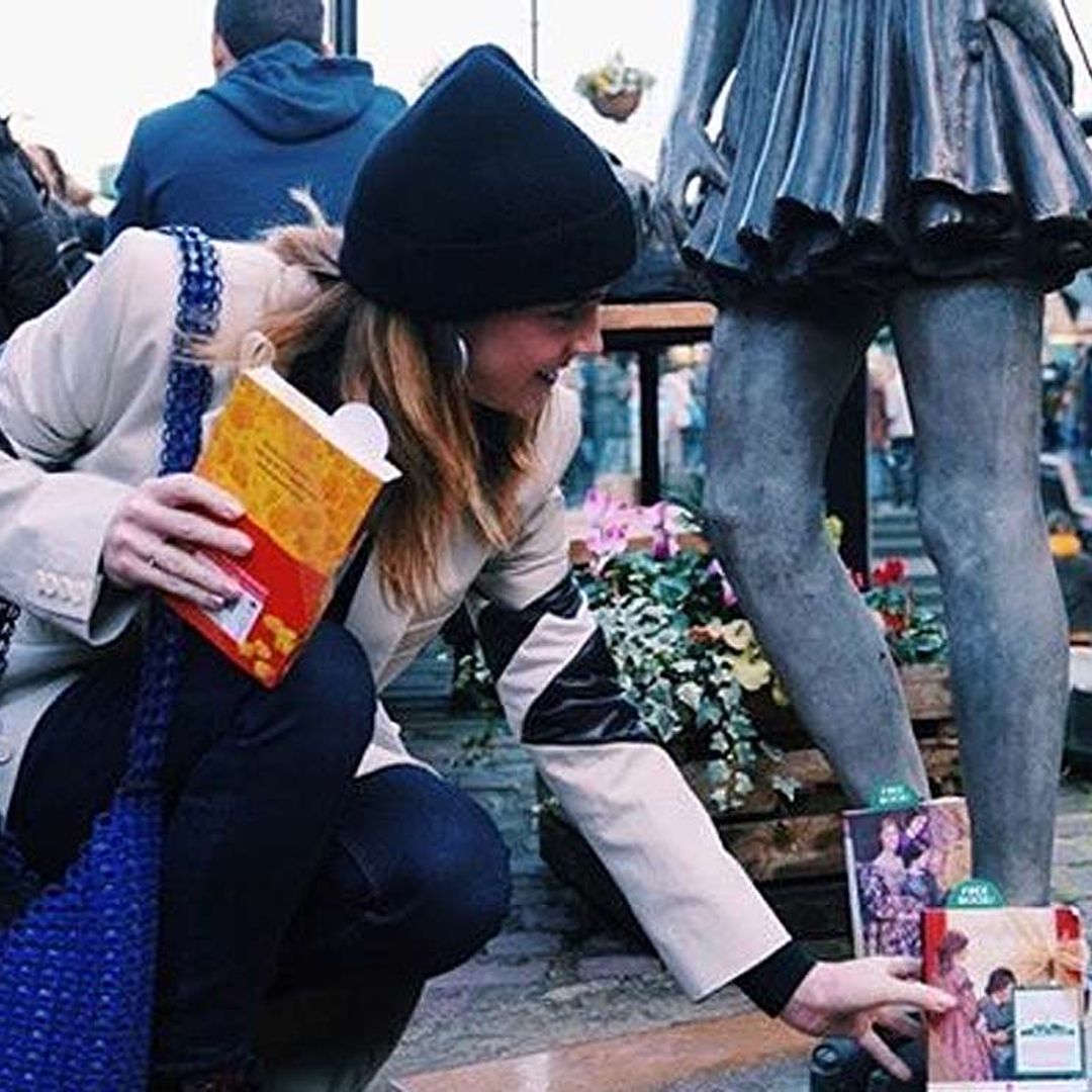 Emma Watson y su curiosa manera de promocionar la película 'Mujercitas'