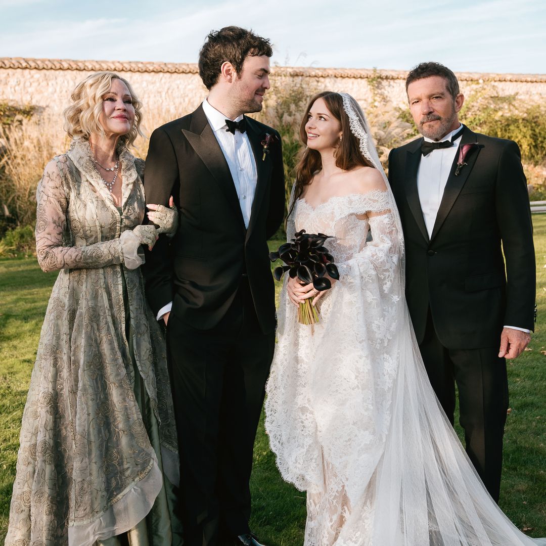 EXCLUSIVA. Antonio Banderas, tras su reencuentro con Melanie Griffith: "Si el amor cambia de forma, lo que debe perdurar es el respeto incondicional"