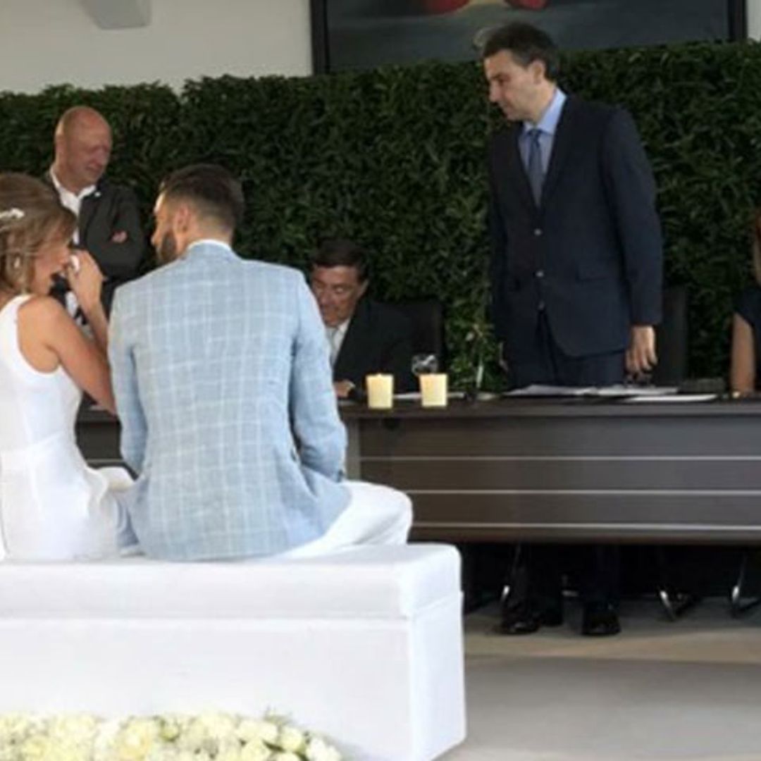 ¡Nueva boda de futbolista! El jugador del Atlético de Madrid Yannick Carrasco se casa con la ex Miss Bélgica Noémie Happart