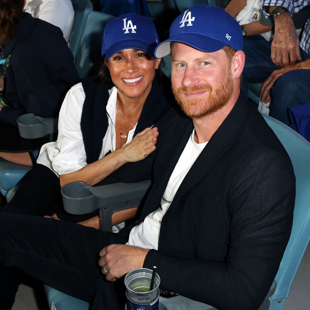 El príncipe Harry pide perdón por un desliz en su última aparición con Meghan Markle: “No volveré a cometer esos errores”