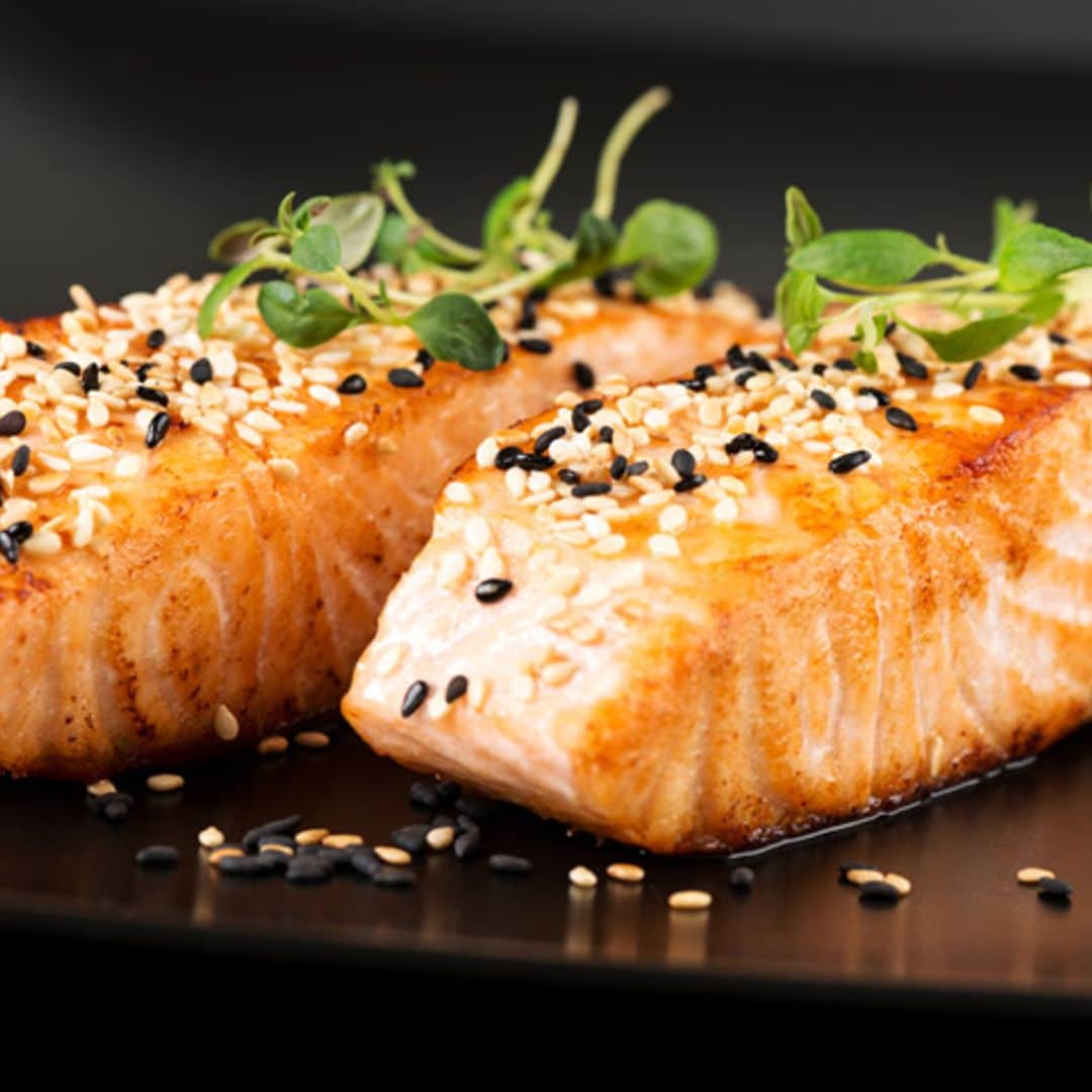 Salmón a la plancha con semillas de sésamo