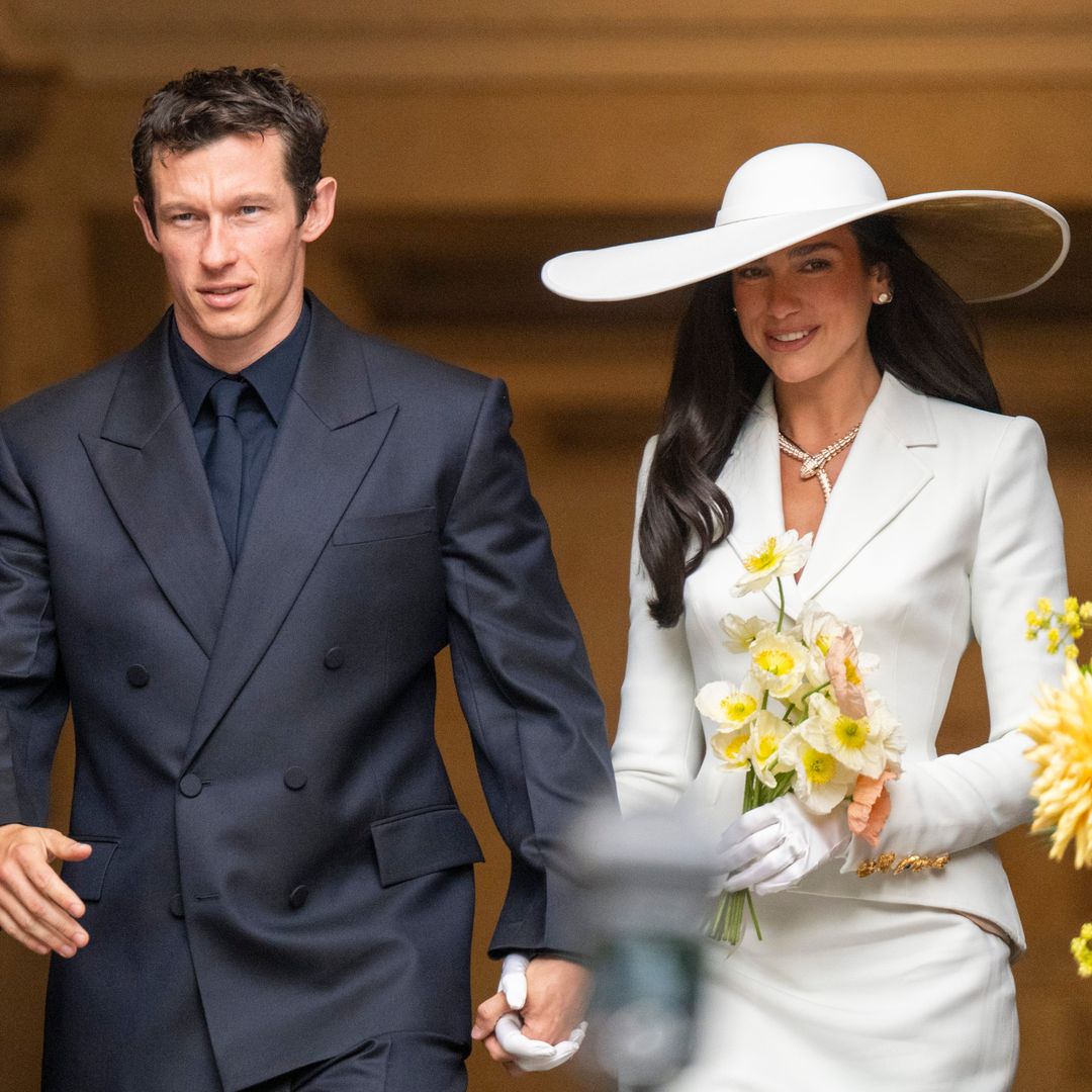Dua Lipa y Callum Turner se casan en Londres: la ceremonia discreta antes de la boda de lujo en Italia