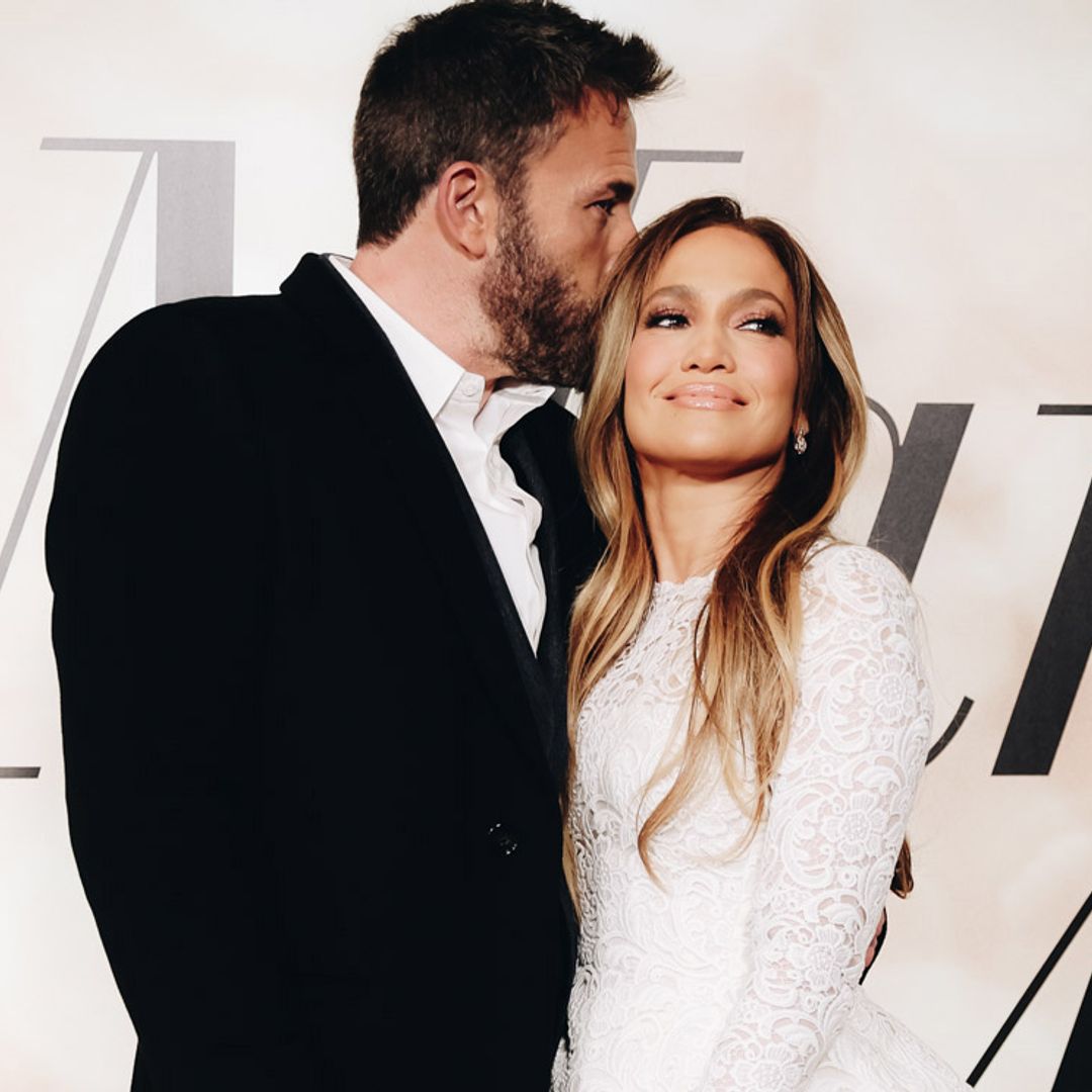 La romántica dedicatoria de Jennifer Lopez a Ben Affleck por su primer aniversario de boda ¡es una nueva canción!