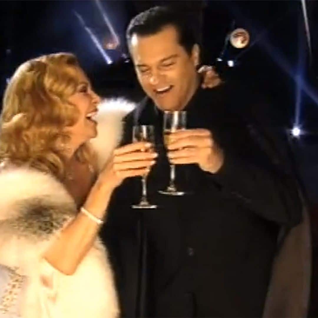 Ana Obregón mandaba este mensaje a su hijo en la última gala de Nochevieja que presentó en 2004