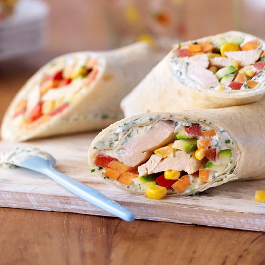 'Wrap' de pollo, calabacín y maíz