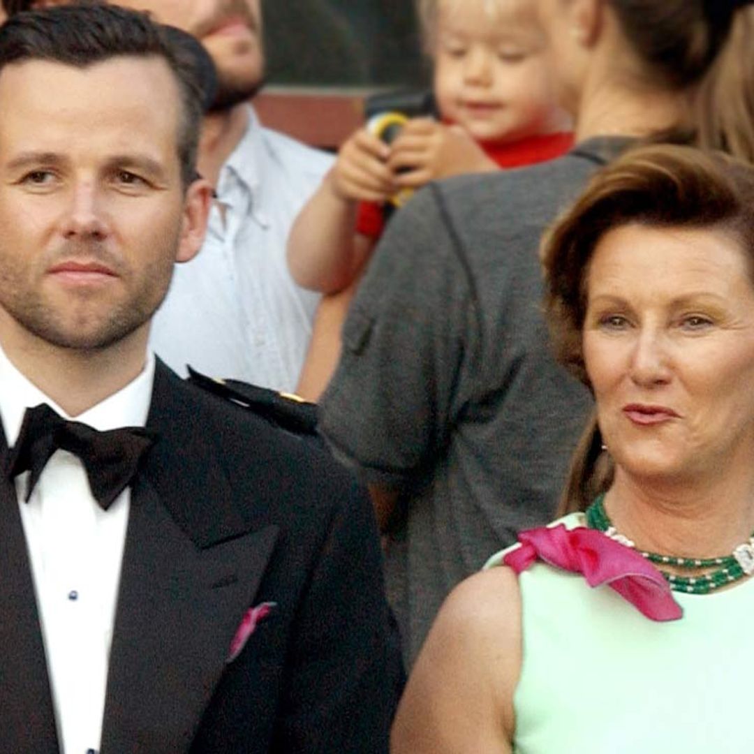 Así de cercana (y desconocida) era la relación entre Ari Behn y la reina Sonia de Noruega