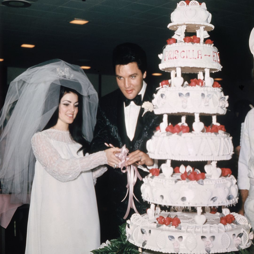 De Yoko Ono a Bianca Jagger o Pattie Boyd: vestidos icónicos de las novias del rock que rompieron con la tradición