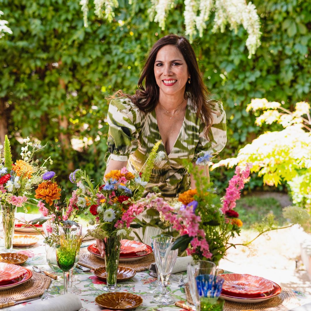 Viste la mesa de primavera perfecta con los consejos de la experta en protocolo Janin Barboza