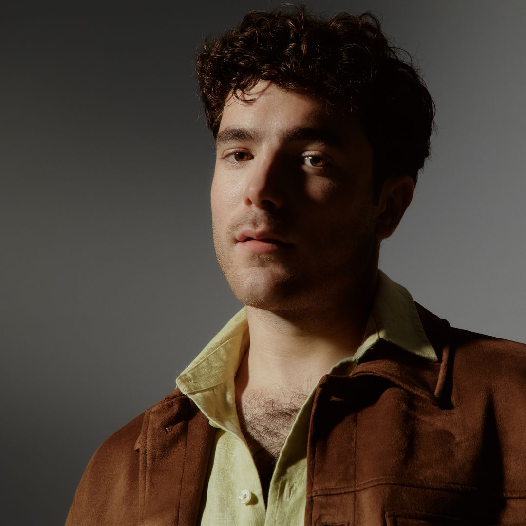 Ters, cantante y creador de la banda sonora de la familia Pombo: "Cuando María la escuchó me mandó fotos emocionada"