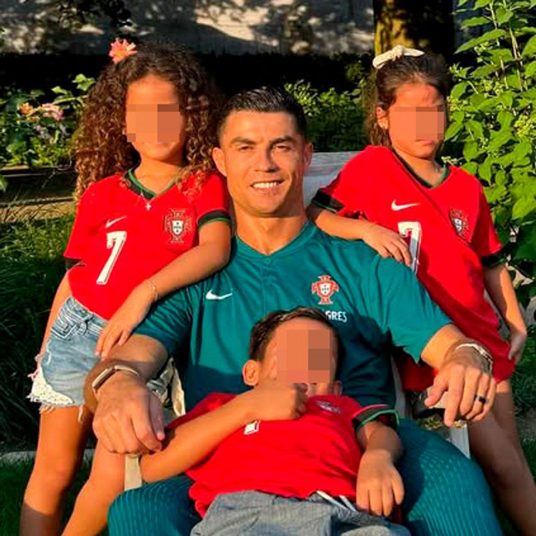Cristiano Ronaldo protagoniza un momentazo con su hijo Mateo mientras le enseña sus mejores trucos de fútbol