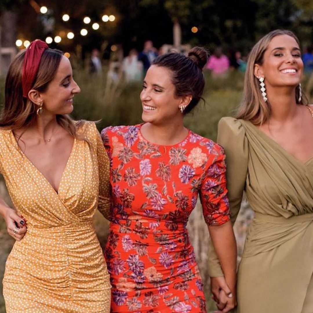 A pocos días de la boda de Lucía Pombo, recordamos los looks con los que se casaron sus hermanas