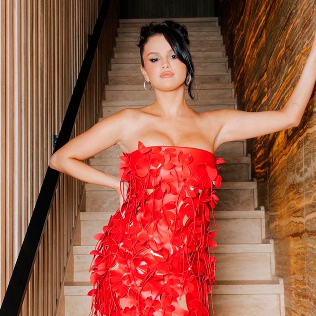 Éste es el exclusivo look de pasarela que Selena Gomez ha elegido para su fiesta de cumpleaños