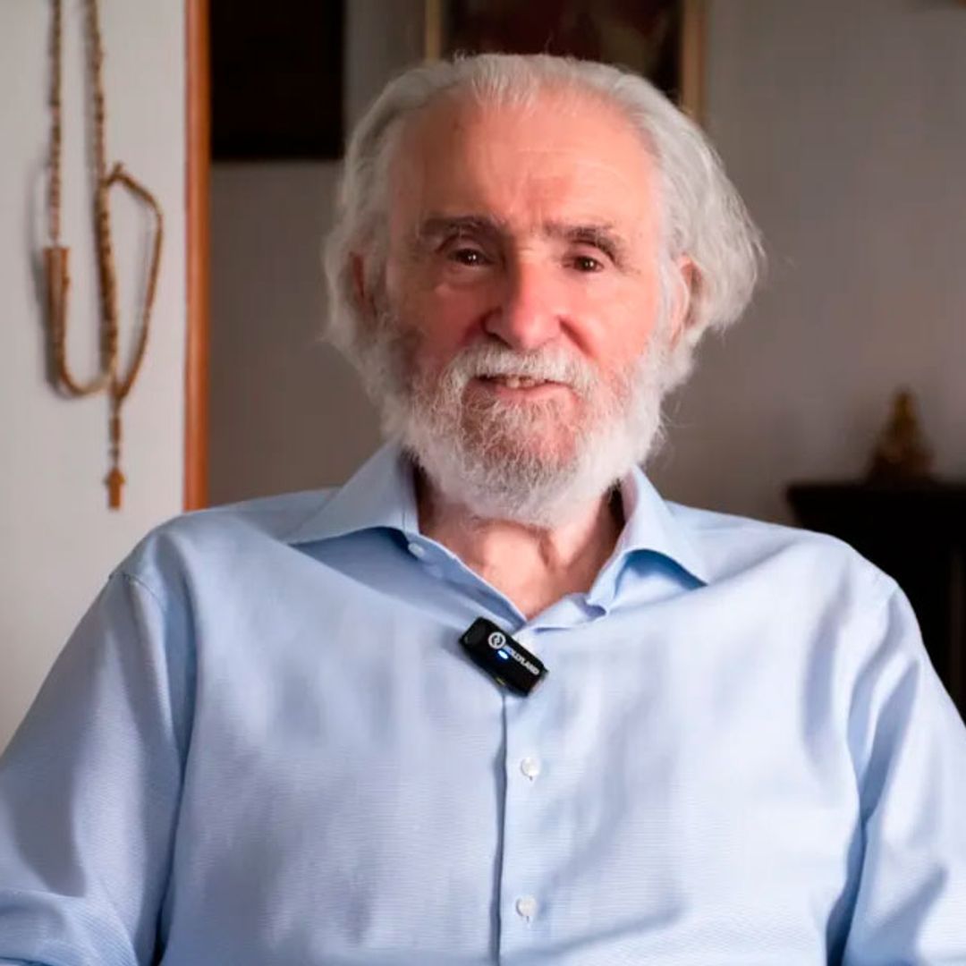 La frase del día de Ramiro Calle: "No desmesures los problemas y no añadas dolor al dolor", explicada por el maestro de yoga