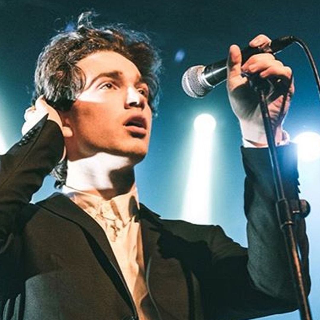 El hijo de Bono, de U2, ¡tras los pasos de papá!