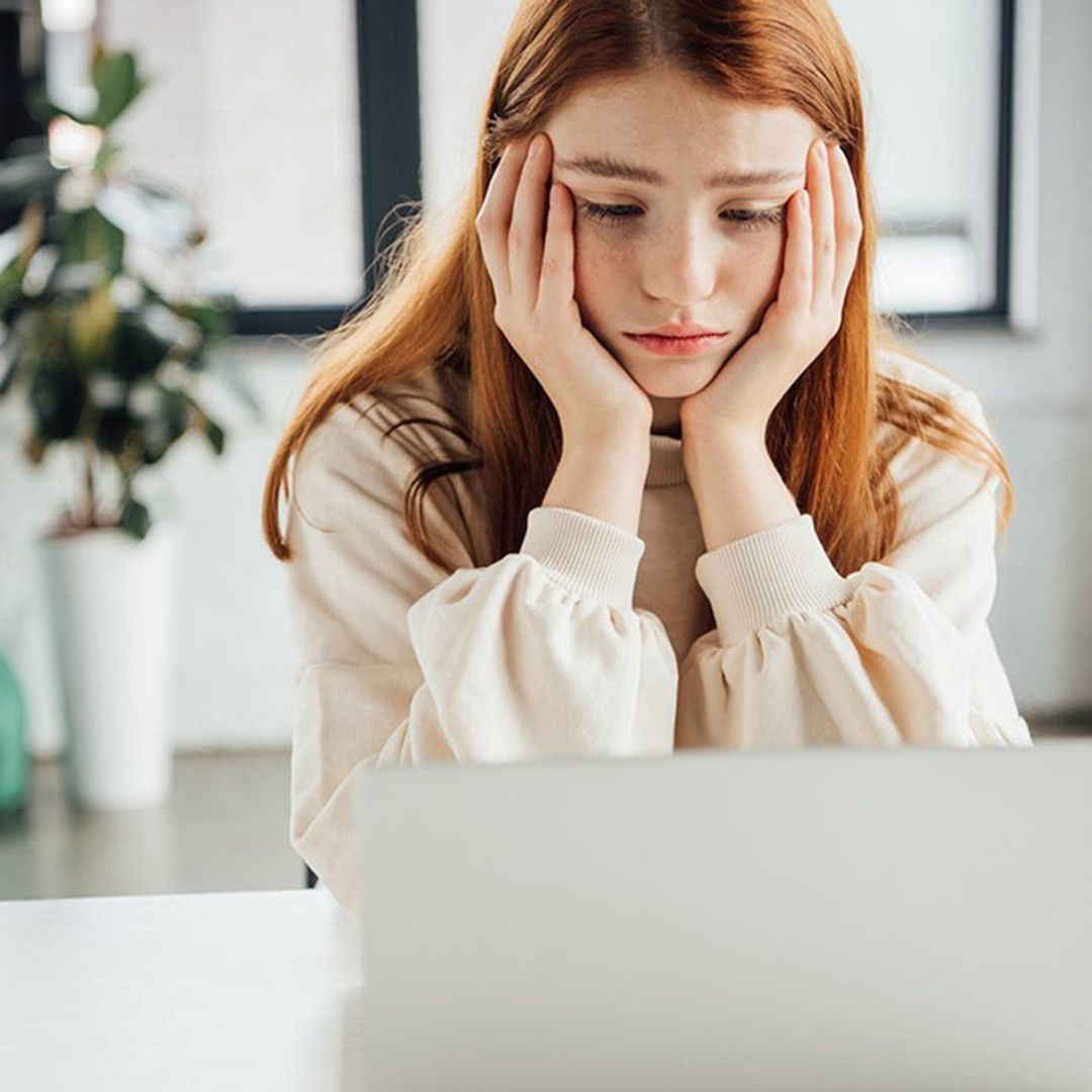 Cómo alejar a tus hijos de los mensajes de odio en Internet