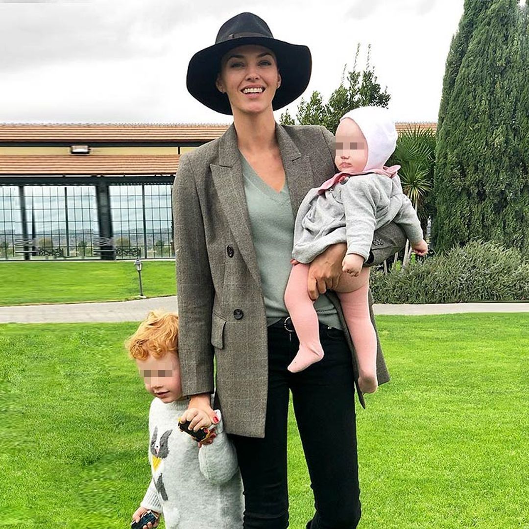¡El mejor hermano mayor! Helen Lindes comparte el momento más tierno de sus hijos