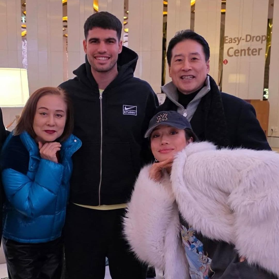 Carlos Alcaraz se pronuncia sobre los rumores que le relacionan con la DJ coreana Peggy Gou