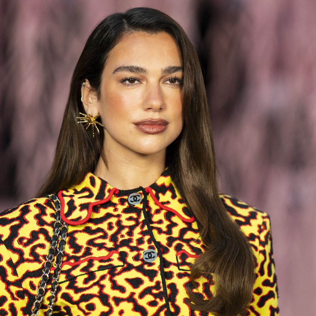 Dua Lipa en la 'París Fashion Week'