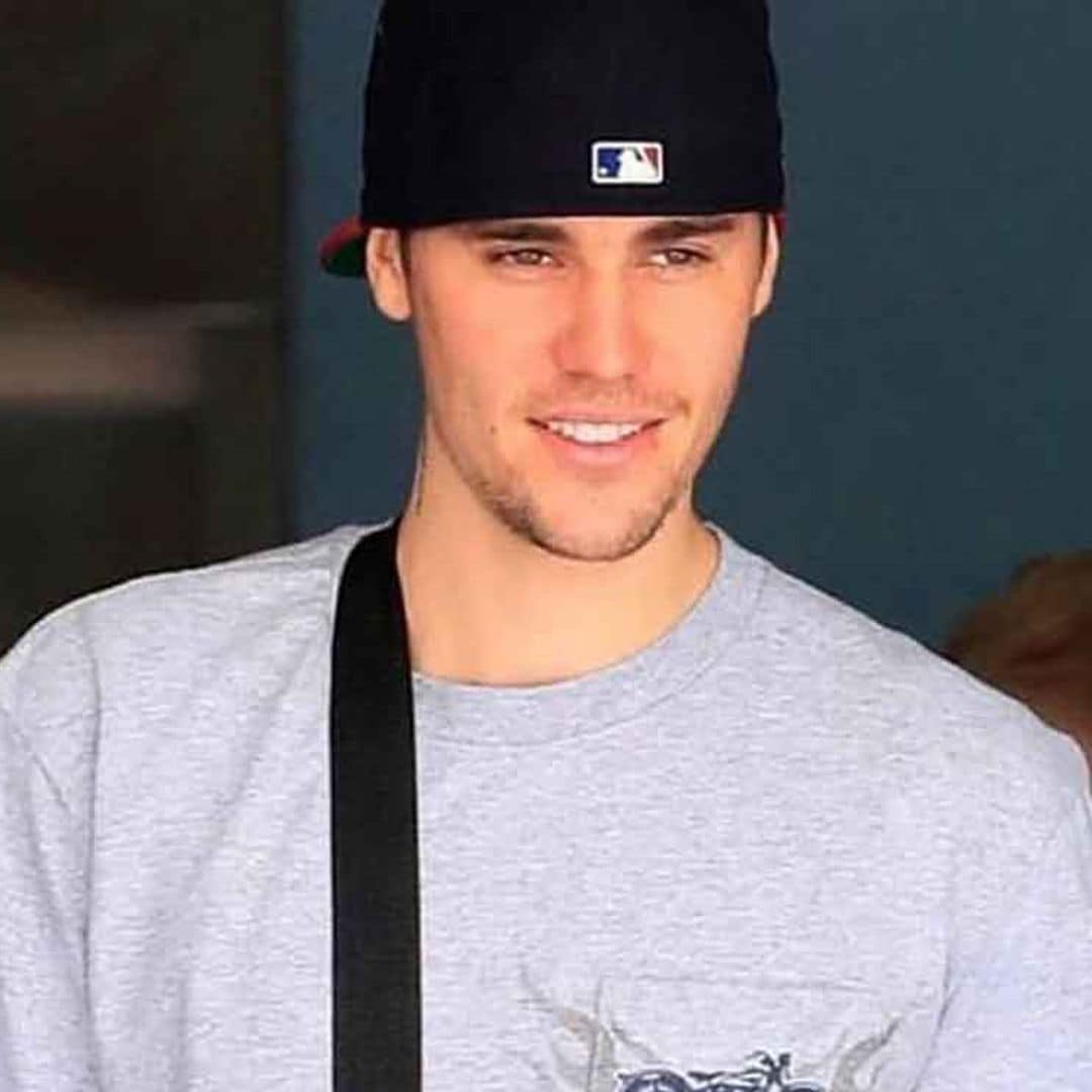 Justin Bieber presume de su sonrisa más lujosa y brillante pocos días antes de su boda